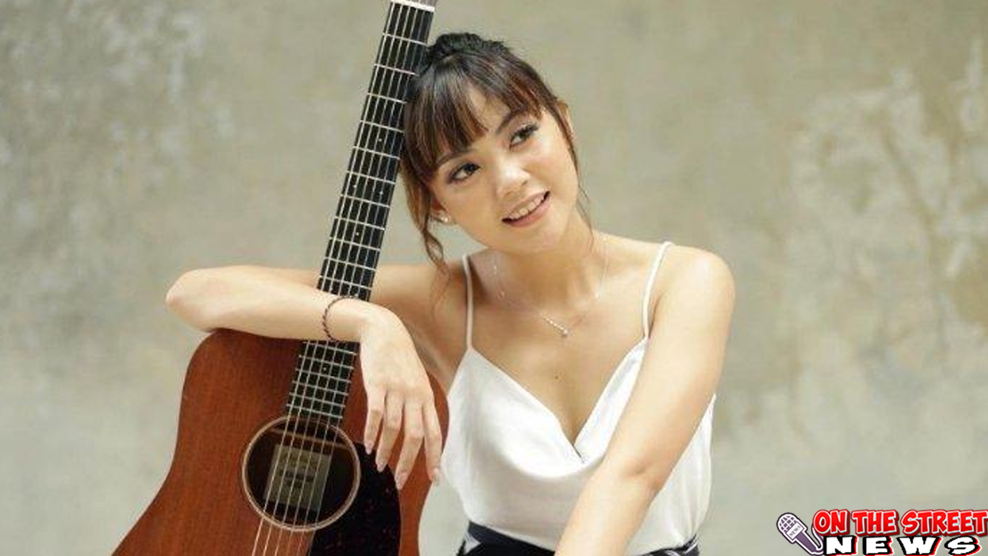Tami Aulia Suara Santai yang Bikin Hati Nggak Tenang!