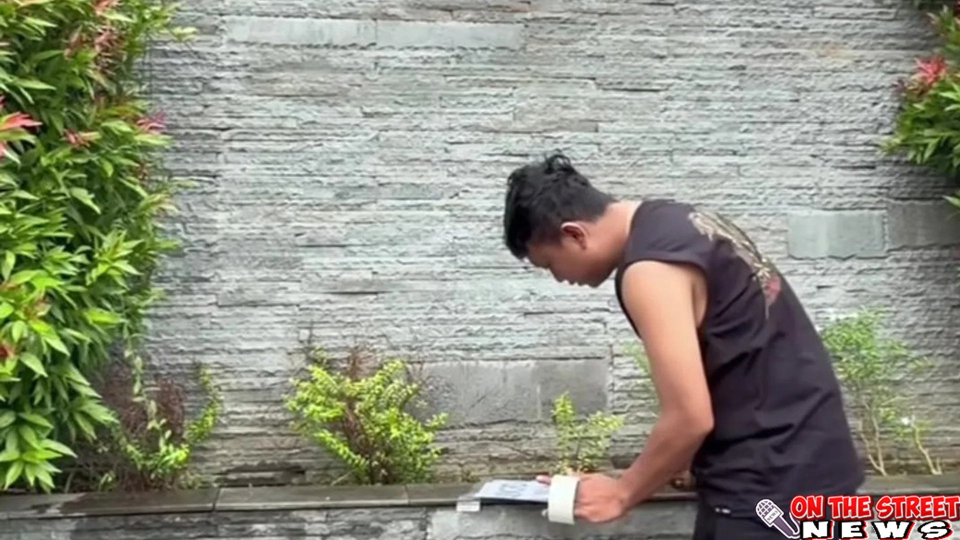 Denny Caknan 2 COD di Depan Rumah? Gratis Wi-Fi!